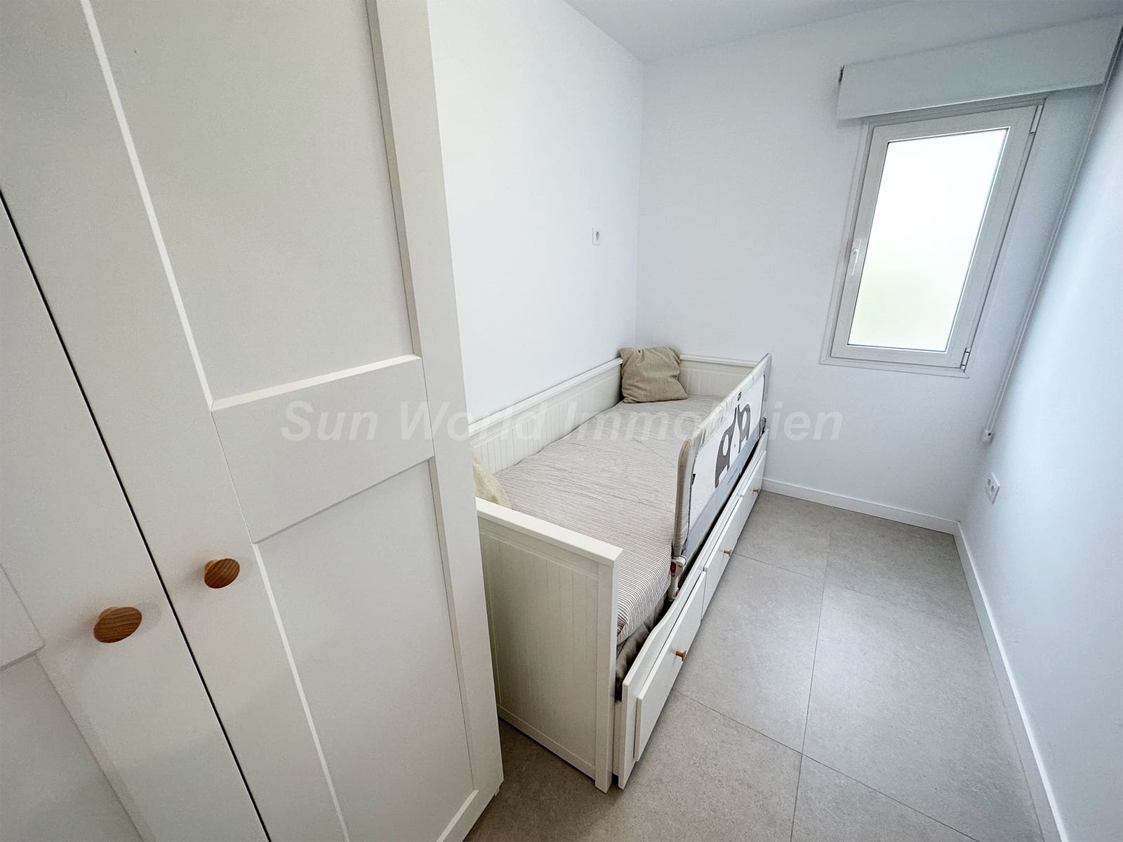 2 Zimmer Wohnung zu vermieten in San Agustin mit Pool Garage - 1.500 € (Ref: 9899822)