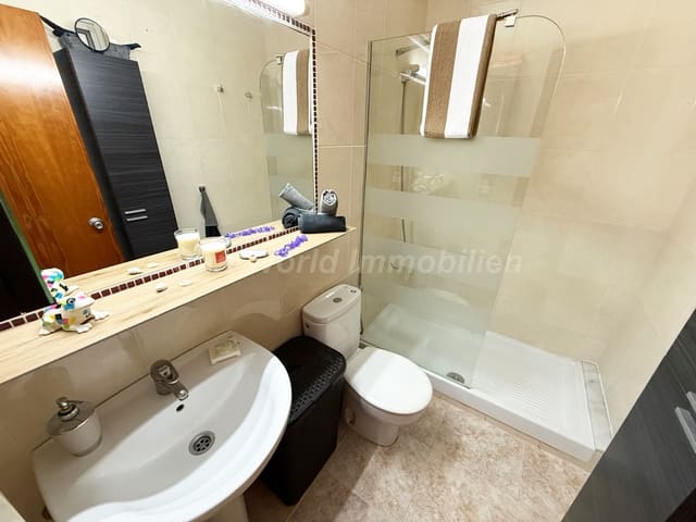 1 sovrum Radhus att hyra i Campo Internacional, San Bartolomé de Tirajana med pool - 1 200 € (Ref: 9958419)