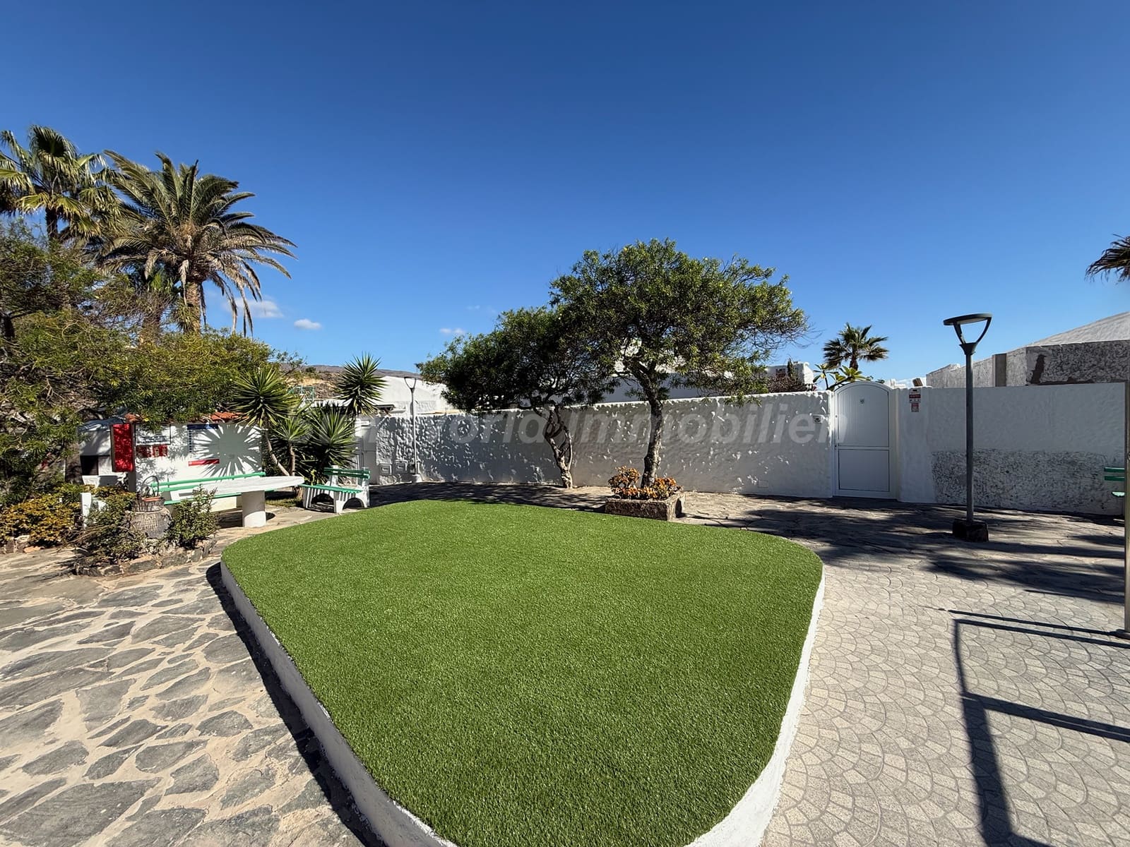 4 bedroom Townhouse for sale in San Agustin - € 1,050,000 (Ref: 9958420)