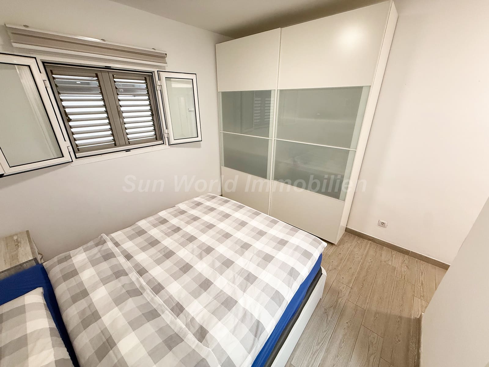 2 bedroom Bungalow for sale in Playa del Ingles - € 499,000 (Ref: 9964164)