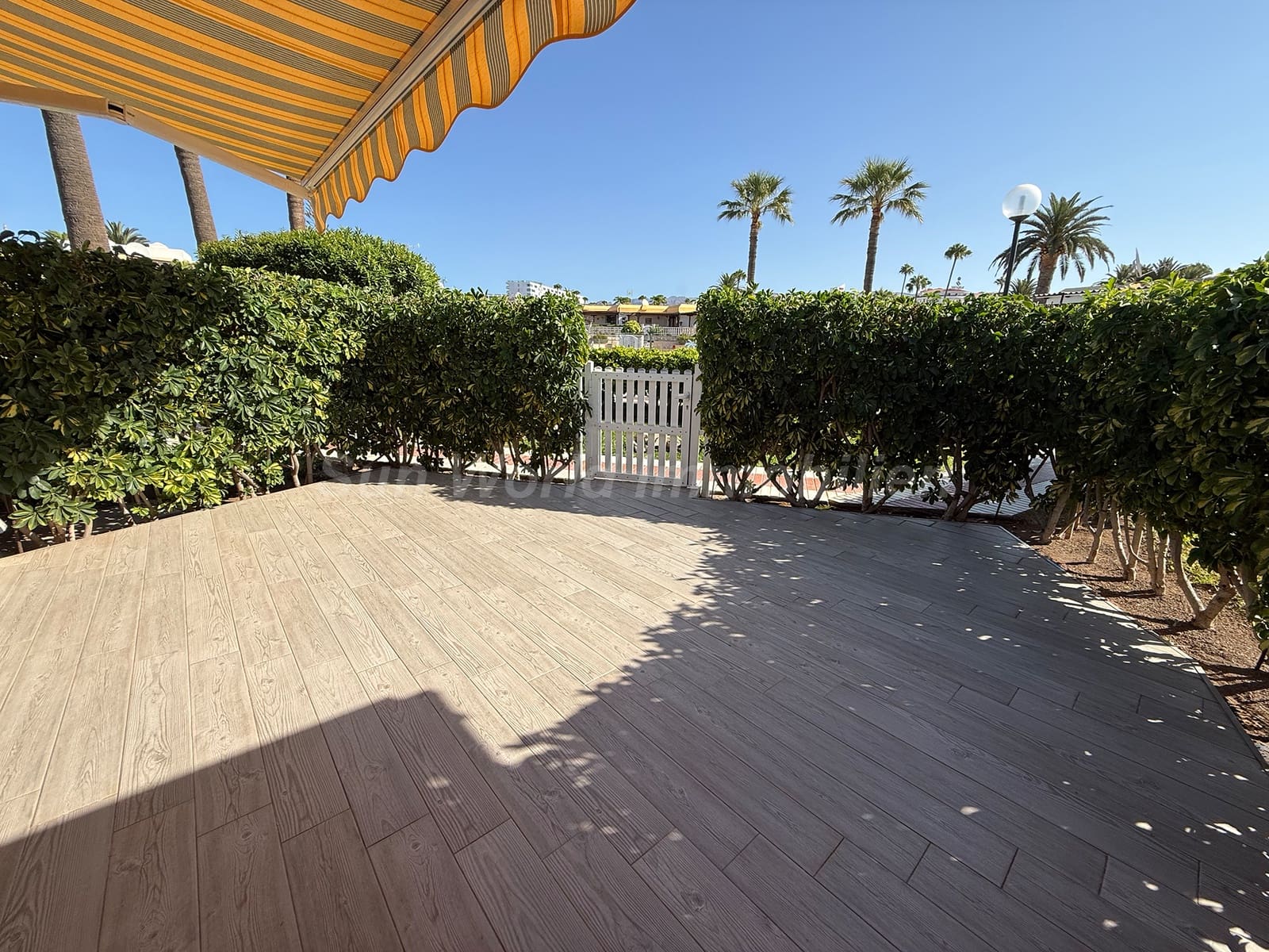 2 bedroom Bungalow for sale in Playa del Ingles - € 499,000 (Ref: 9964164)