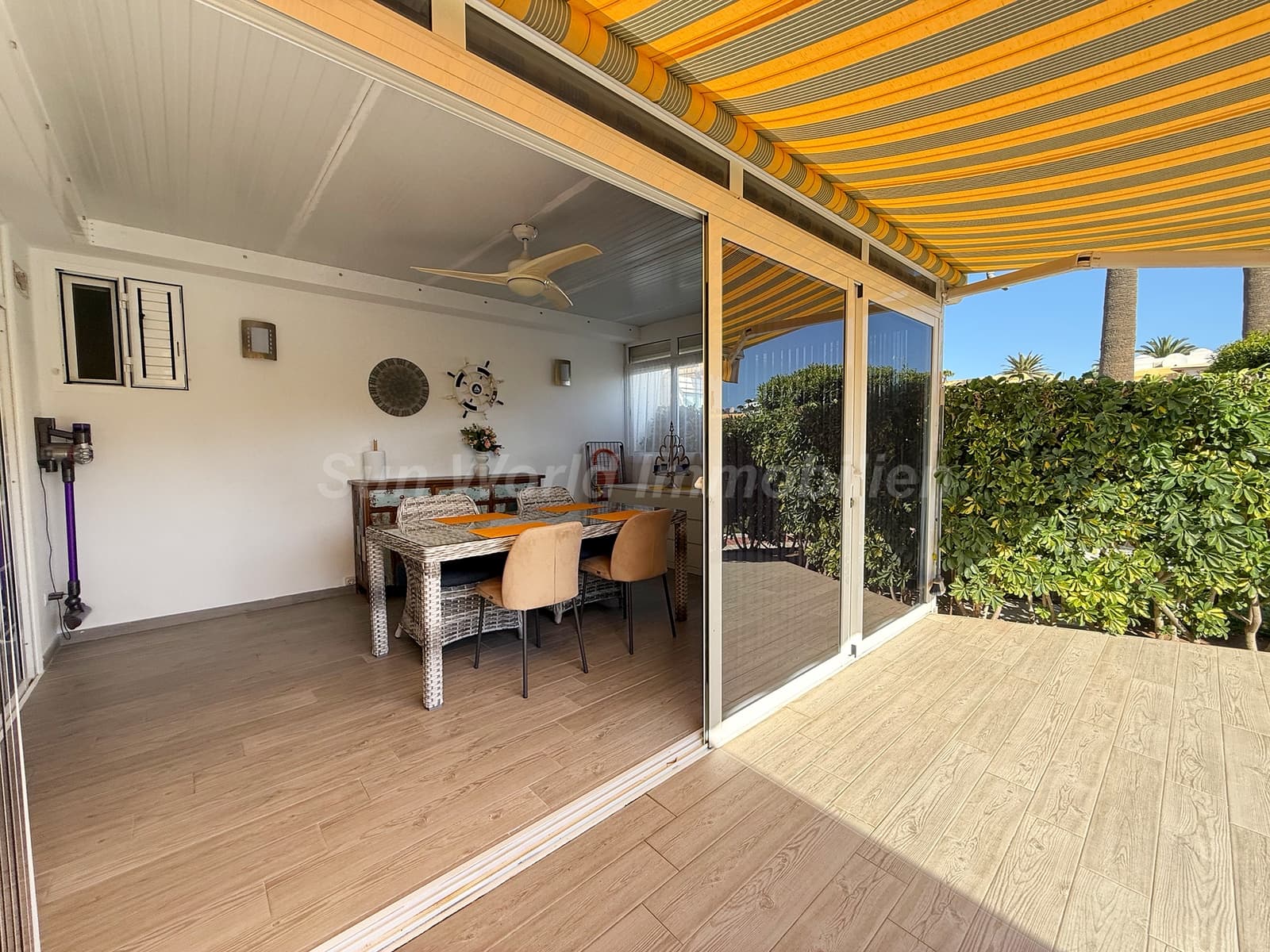 2 bedroom Bungalow for sale in Playa del Ingles - € 499,000 (Ref: 9964164)