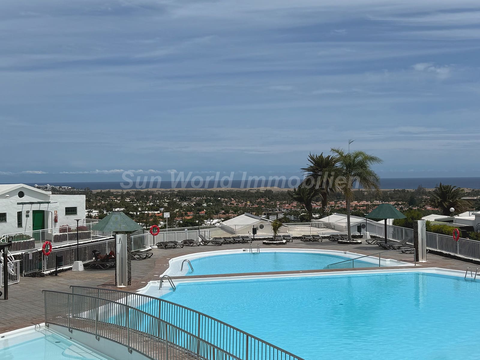 1 Zimmer Wohnung zu vermieten in Sonneland mit Pool - 950 € (Ref: 9977969)