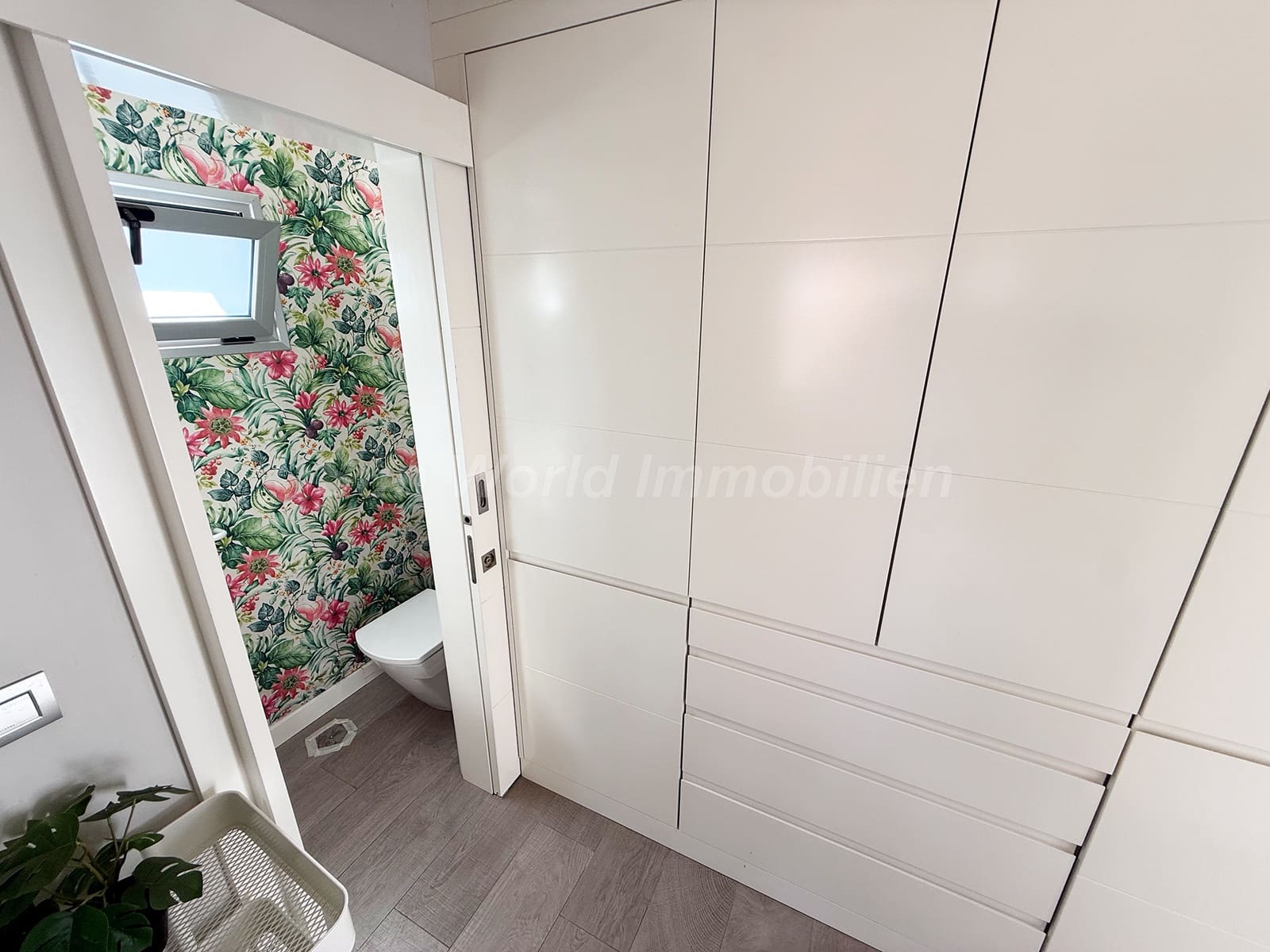 3 soverom Bungalow til leie i Campo Internacional med svømmebasseng garasje - € 2 800 (Ref: 9977971)