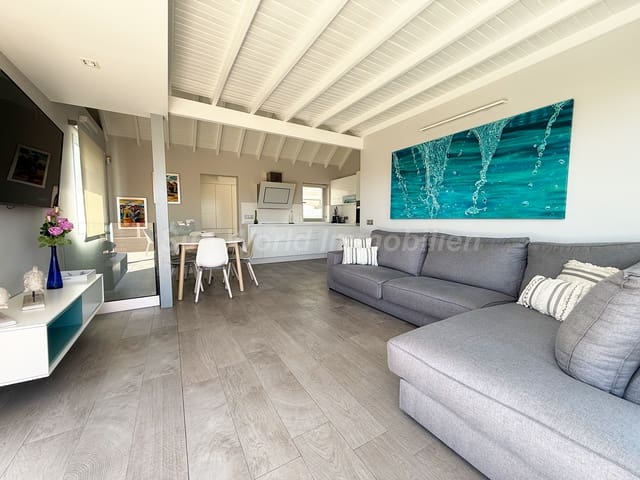 3 soverom Bungalow til leie i Campo Internacional, San Bartolomé de Tirajana med svømmebasseng garasje - € 2 800 (Ref: 9977971)