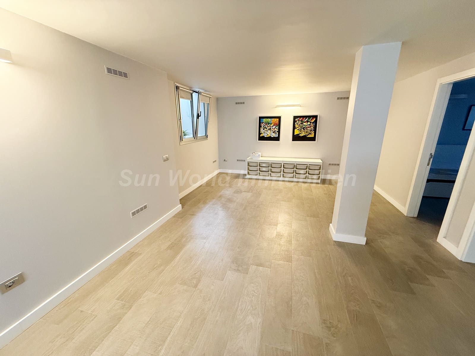 3 soverom Bungalow til leie i Campo Internacional med svømmebasseng garasje - € 2 800 (Ref: 9977971)