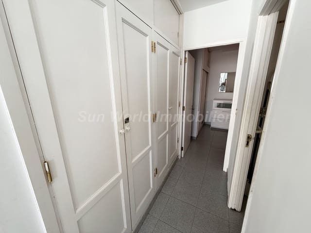 1 quarto Bungalow para arrendar em San Agustín, San Bartolomé de Tirajana - 1 300 € (Ref: 9977973)