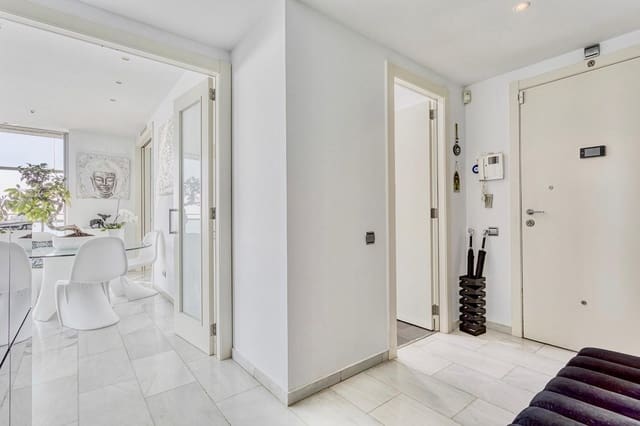 3 slaapkamer Flat te koop in Barcelona stad met zwembad garage - € 1.780.000 (Ref: 10118089)