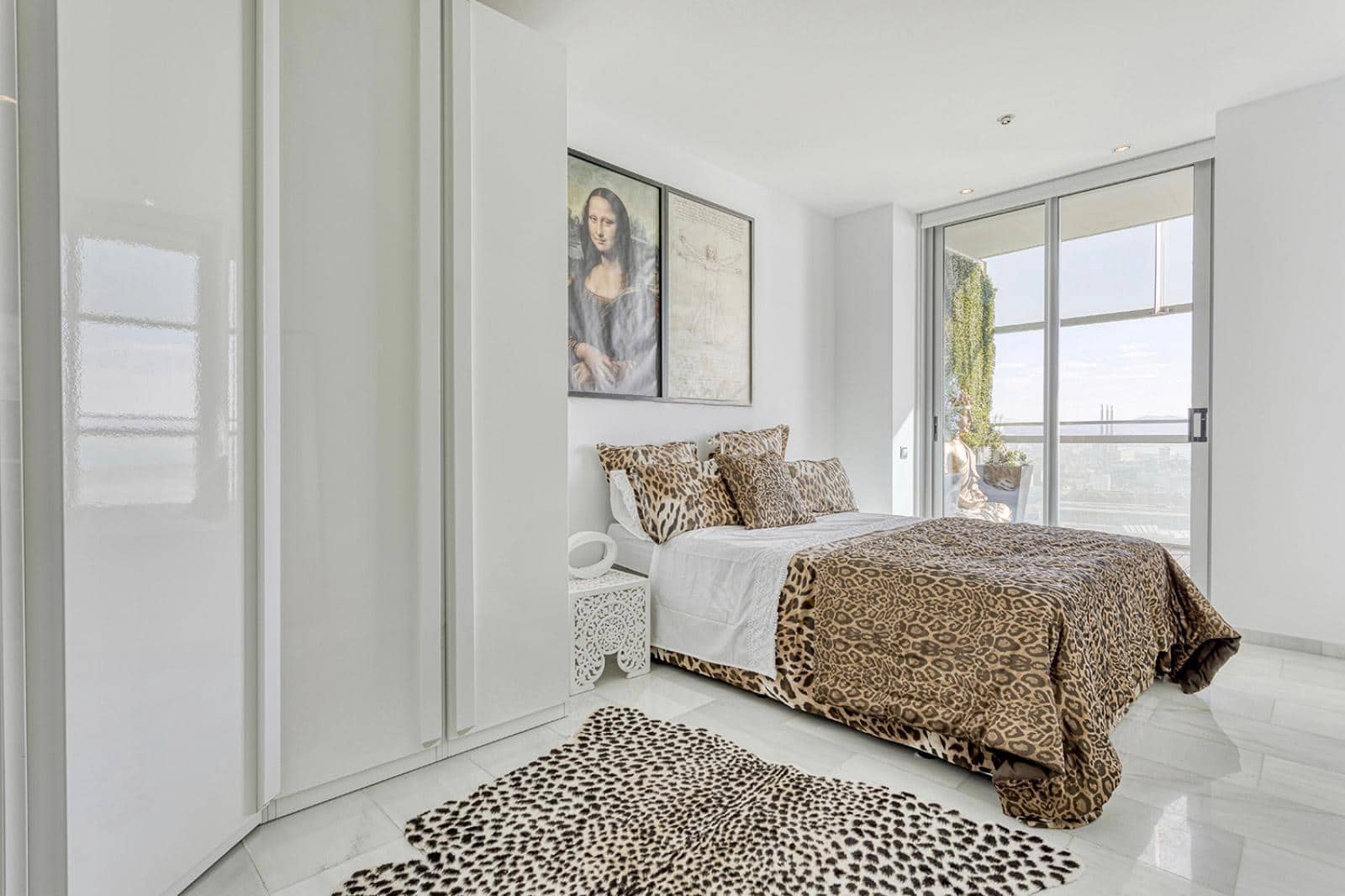 3 slaapkamer Flat te koop in Barcelona stad met zwembad garage - € 1.780.000 (Ref: 10118089)