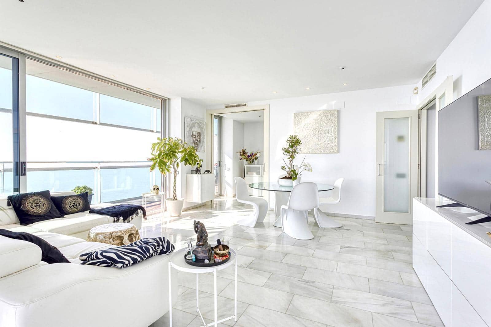 3 slaapkamer Flat te koop in Barcelona stad met zwembad garage - € 1.780.000 (Ref: 10118089)