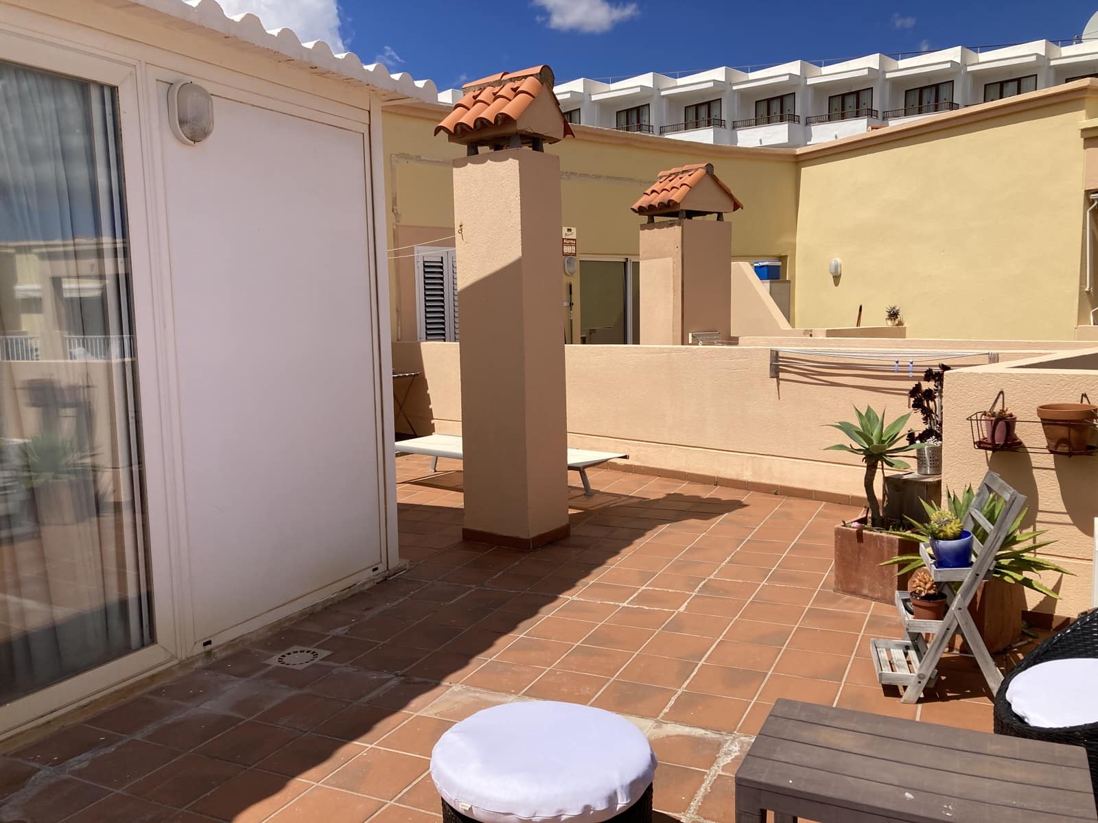 2 sovrum Lägenhet till salu i Santa Eulalia / Santa Eularia med pool - 785 000 € (Ref: 9943797)