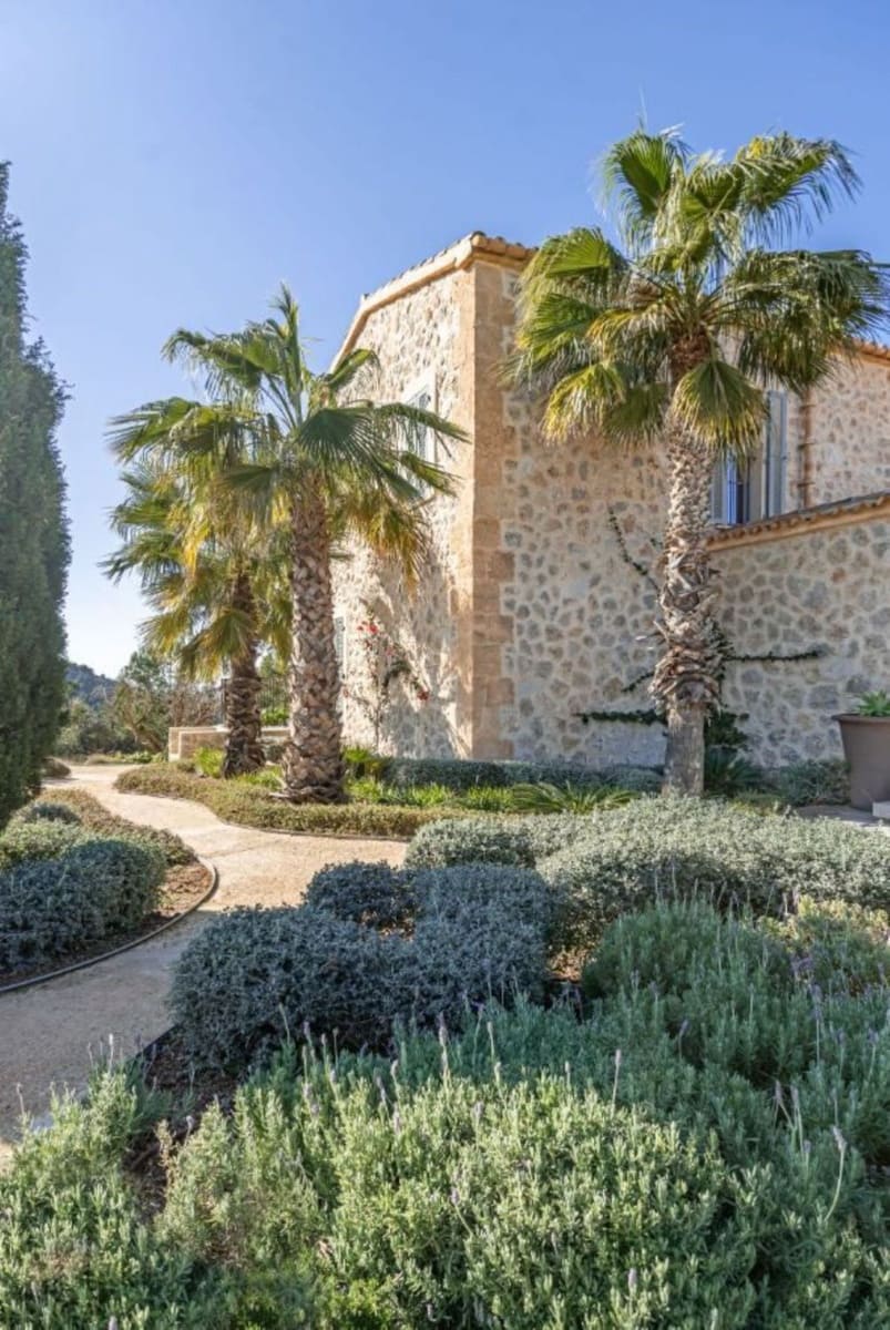 4 soverom Villa til salgs i Santa Margalida med svømmebasseng garasje - € 1 390 000 (Ref: 8484620)