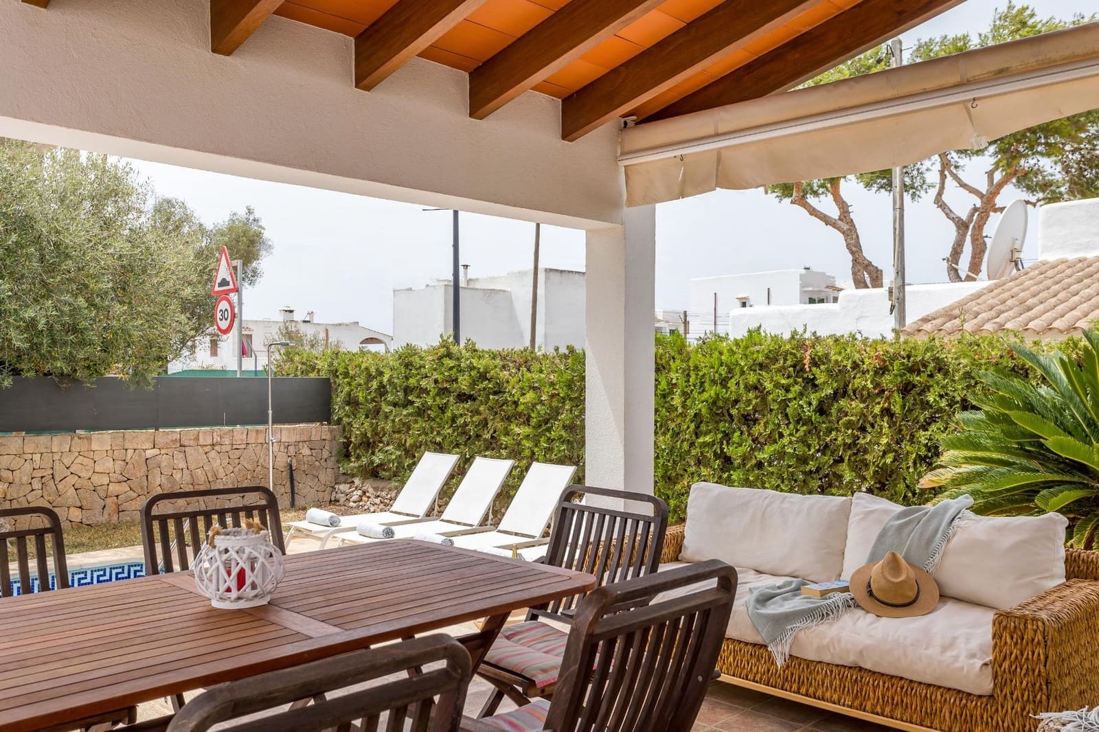 4 soveværelse Villa til salg i Cala d'Or med swimmingpool - € 900.000 (Ref: 8500383)