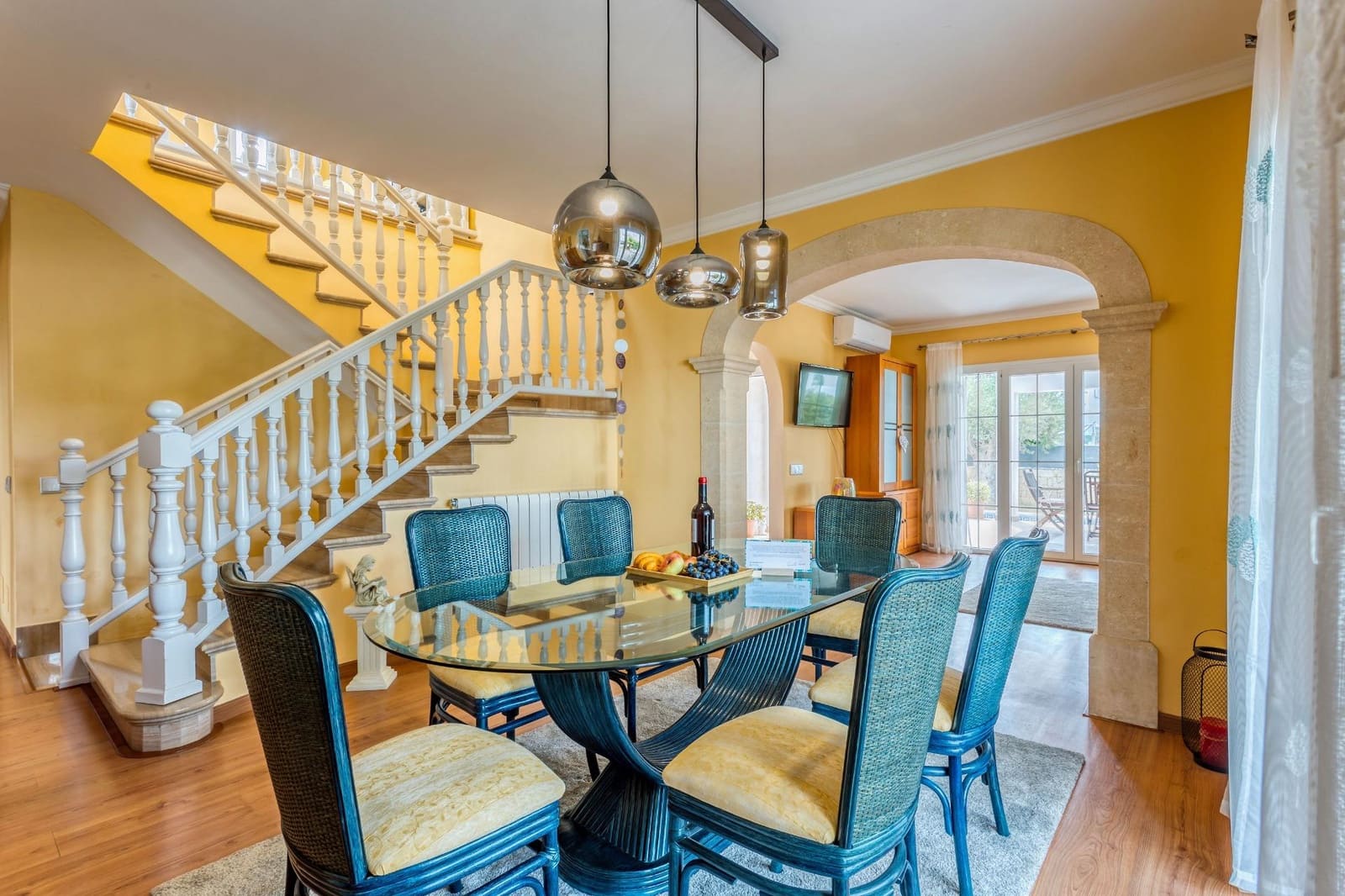 4 soveværelse Villa til salg i Cala d'Or med swimmingpool - € 900.000 (Ref: 8500383)