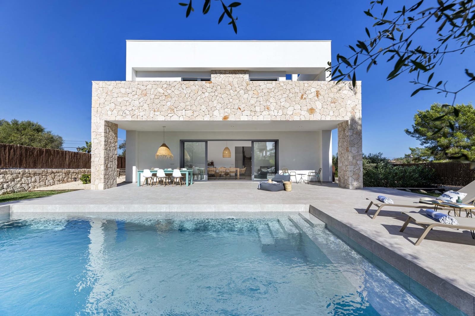 4 bedroom Semi-detached Villa for sale in Marratxi with pool garage - € 840,000 (Ref: 8636605)