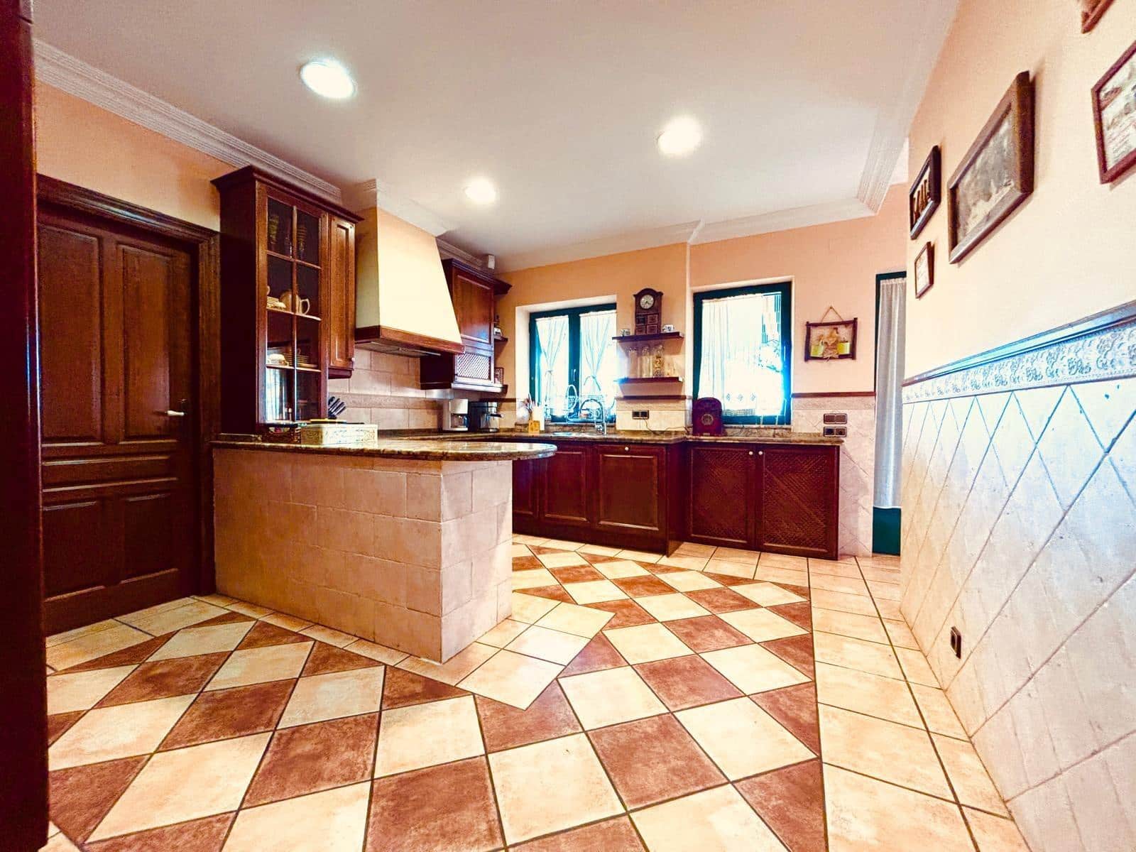 5 quarto Moradia para venda em Alba de Tormes com piscina garagem - 635 000 € (Ref: 10017571)
