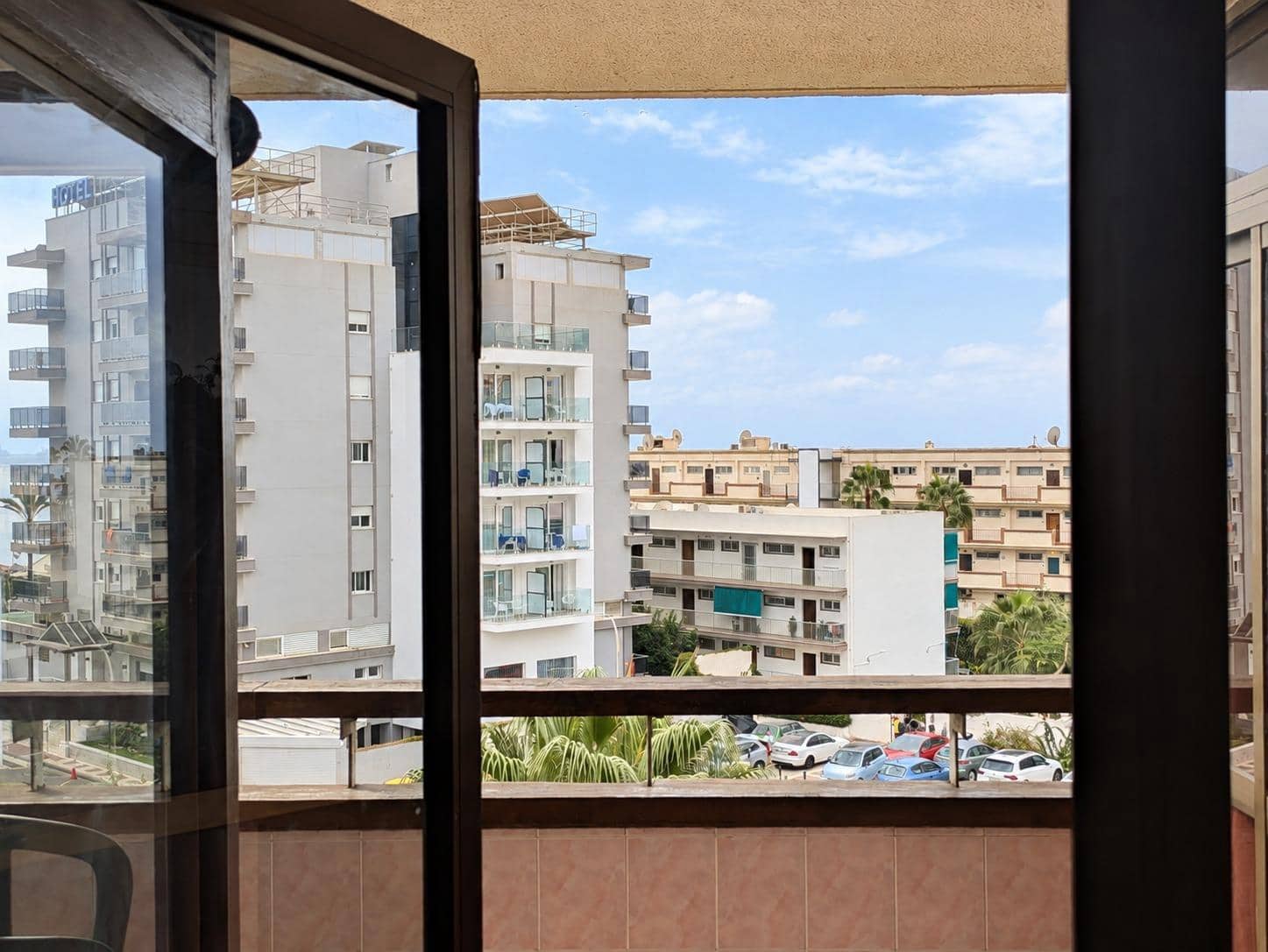 Piso de 2 habitaciones en Torremolinos en venta con piscina - 579.000 € (Ref: 10064745)
