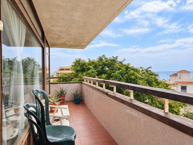 Piso de 2 habitaciones en Torremolinos en venta con piscina - 579.000 € (Ref: 10064745)