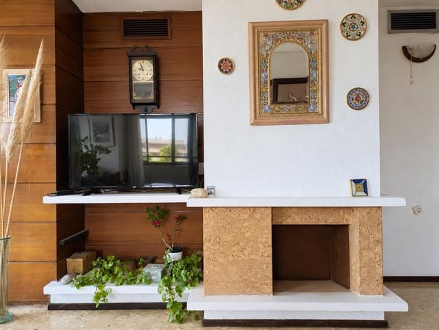 Piso de 2 habitaciones en Torremolinos en venta con piscina - 579.000 € (Ref: 10064745)