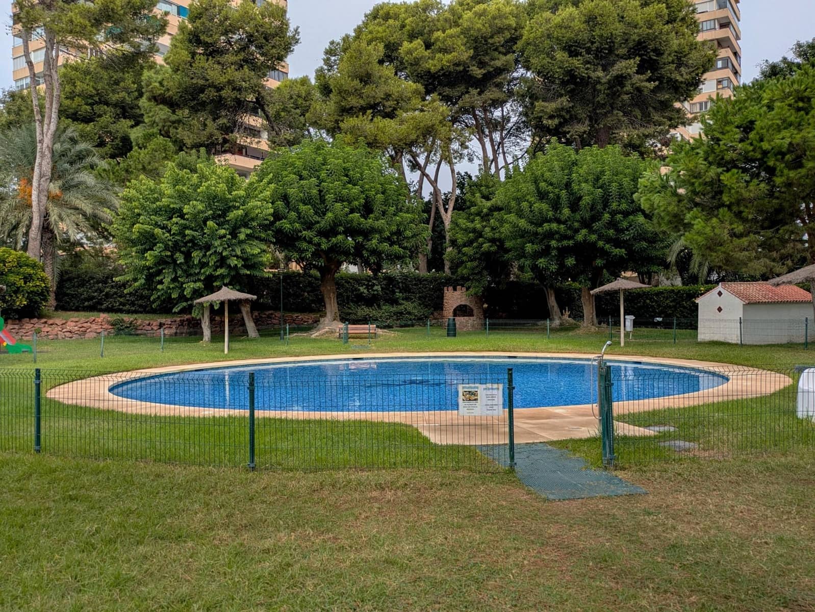 Piso de 2 habitaciones en Torremolinos en venta con piscina - 579.000 € (Ref: 10064745)