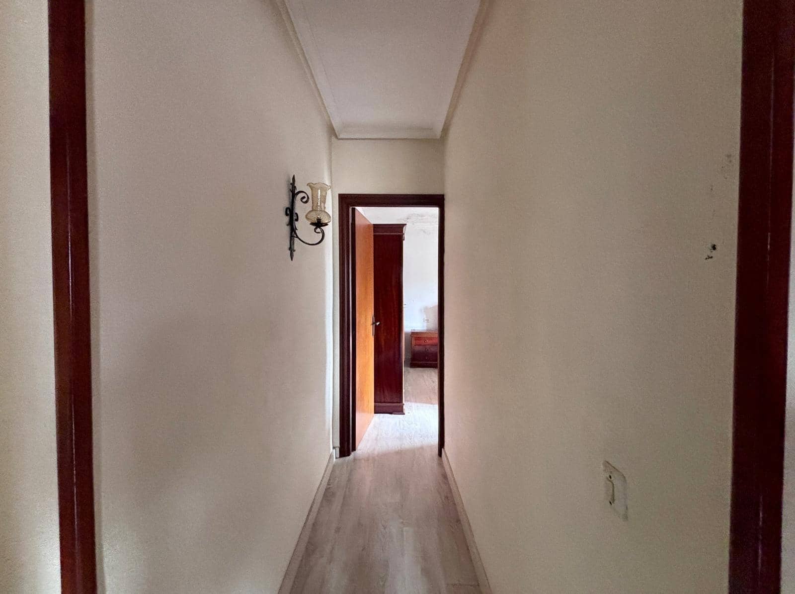 4 soveværelse Lejlighed til salg i Santibanez de Bejar med garage - € 99.000 (Ref: 10094761)