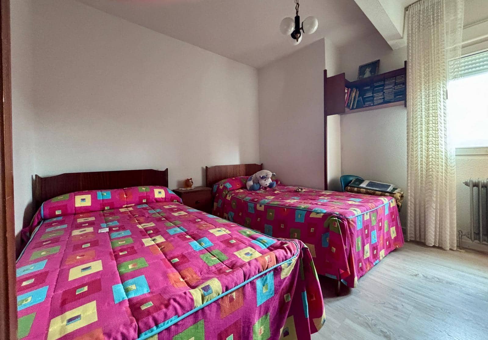 4 soveværelse Lejlighed til salg i Santibanez de Bejar med garage - € 99.000 (Ref: 10094761)