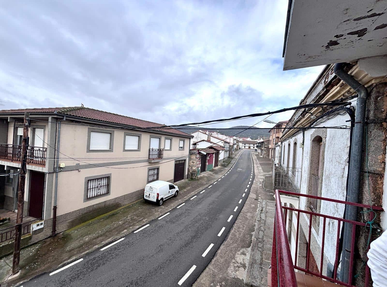 4 soveværelse Lejlighed til salg i Santibanez de Bejar med garage - € 99.000 (Ref: 10094761)