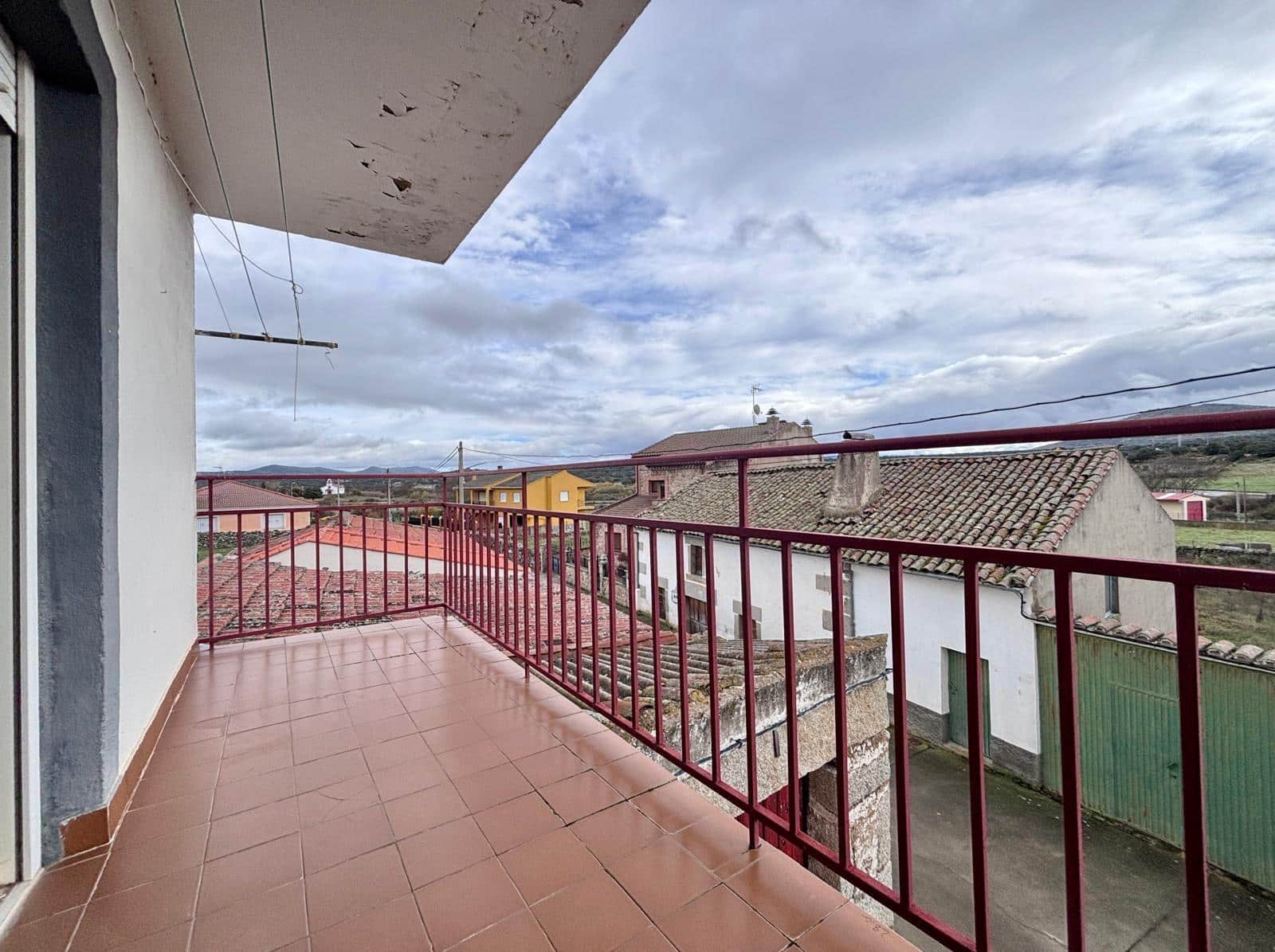 4 soveværelse Lejlighed til salg i Santibanez de Bejar med garage - € 99.000 (Ref: 10094761)