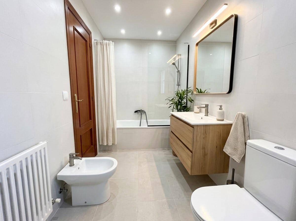 4 bedroom Flat for sale in Terradillos with pool garage - € 118,000 (Ref: 10115941)
