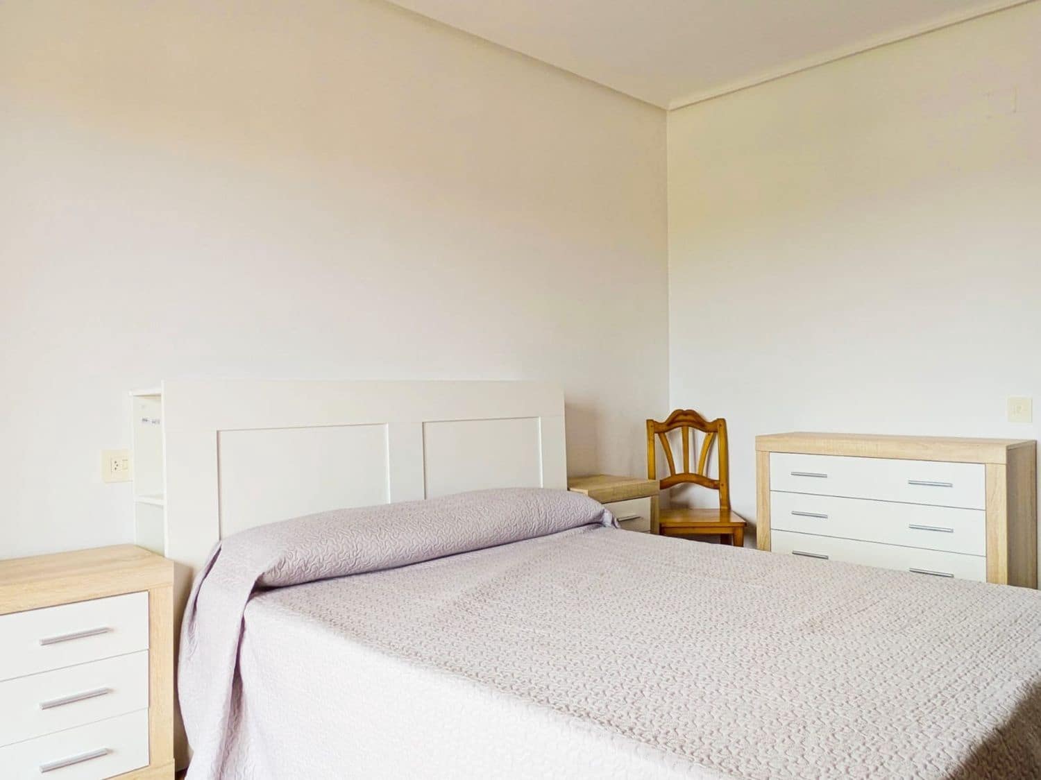 4 bedroom Flat for sale in Terradillos with pool garage - € 118,000 (Ref: 10115941)