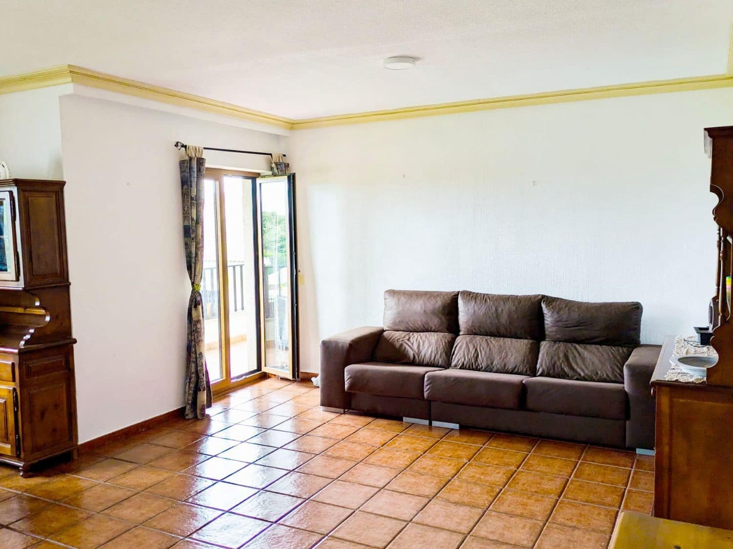 4 bedroom Flat for sale in Terradillos with pool garage - € 118,000 (Ref: 10115941)
