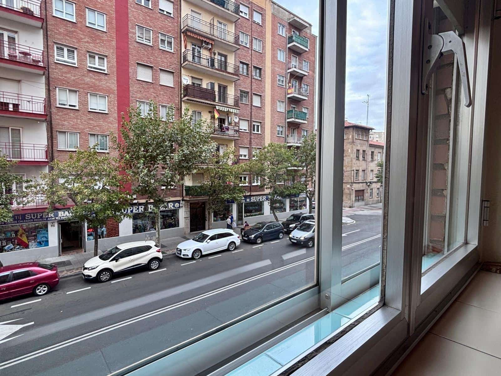 3 makuuhuone Asunto myytävänä paikassa Salamanca kaupunki - 199 000 € (Ref: 10129582)