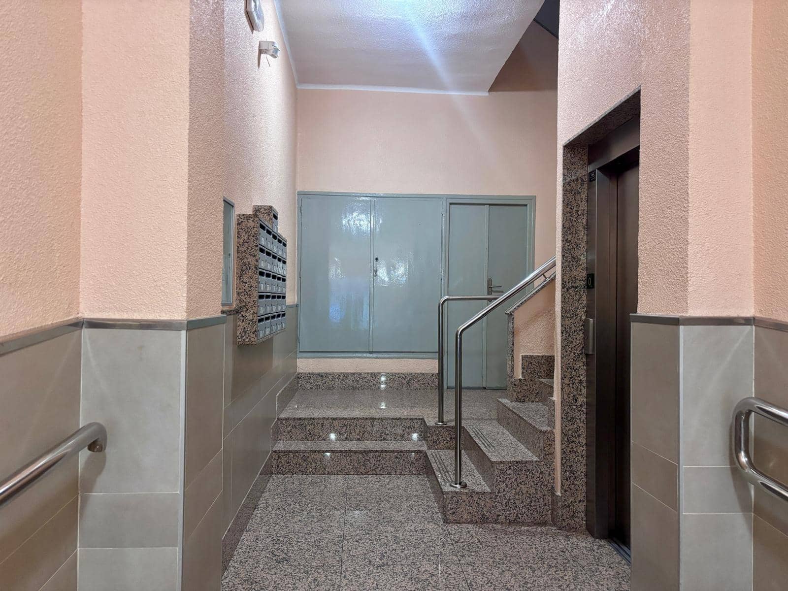 3 makuuhuone Asunto myytävänä paikassa Salamanca kaupunki - 199 000 € (Ref: 10129582)
