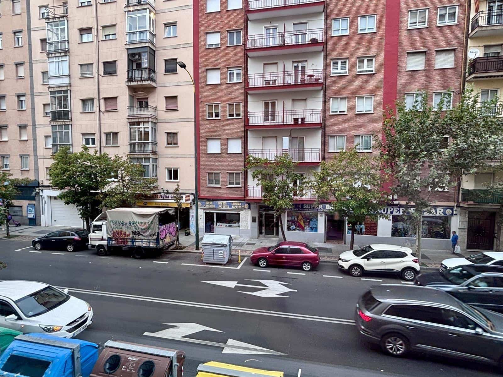 3 makuuhuone Asunto myytävänä paikassa Salamanca kaupunki - 199 000 € (Ref: 10129582)