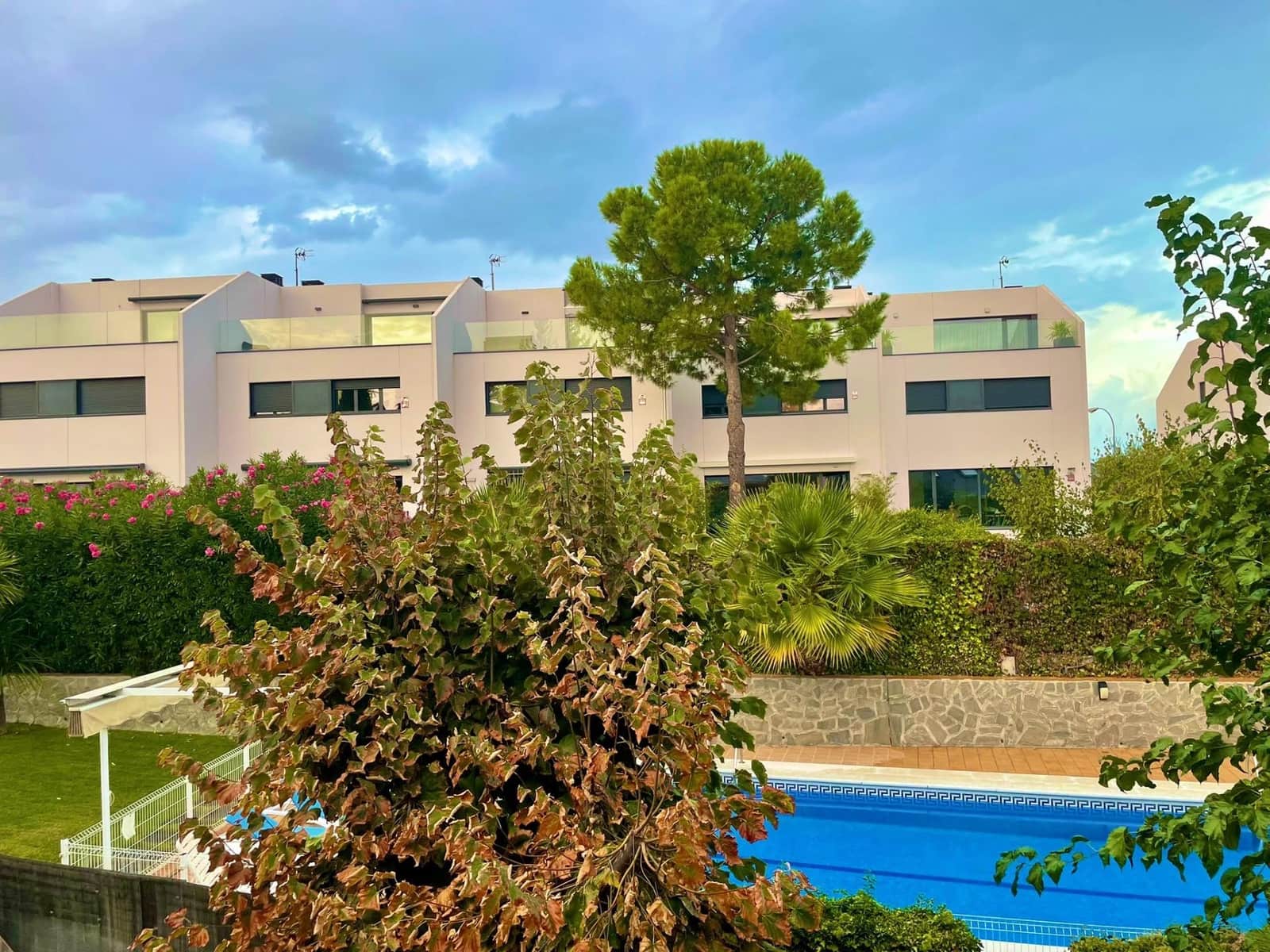5 camera da letto Villetta a Schiera in vendita in Pozuelo de Alarcon con piscina garage - 1.250.000 € (Rif: 10148879)