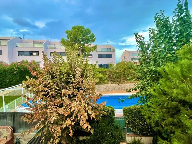 5 camera da letto Villetta a Schiera in vendita in Pozuelo de Alarcón con piscina garage - 1.250.000 € (Rif: 10148879)
