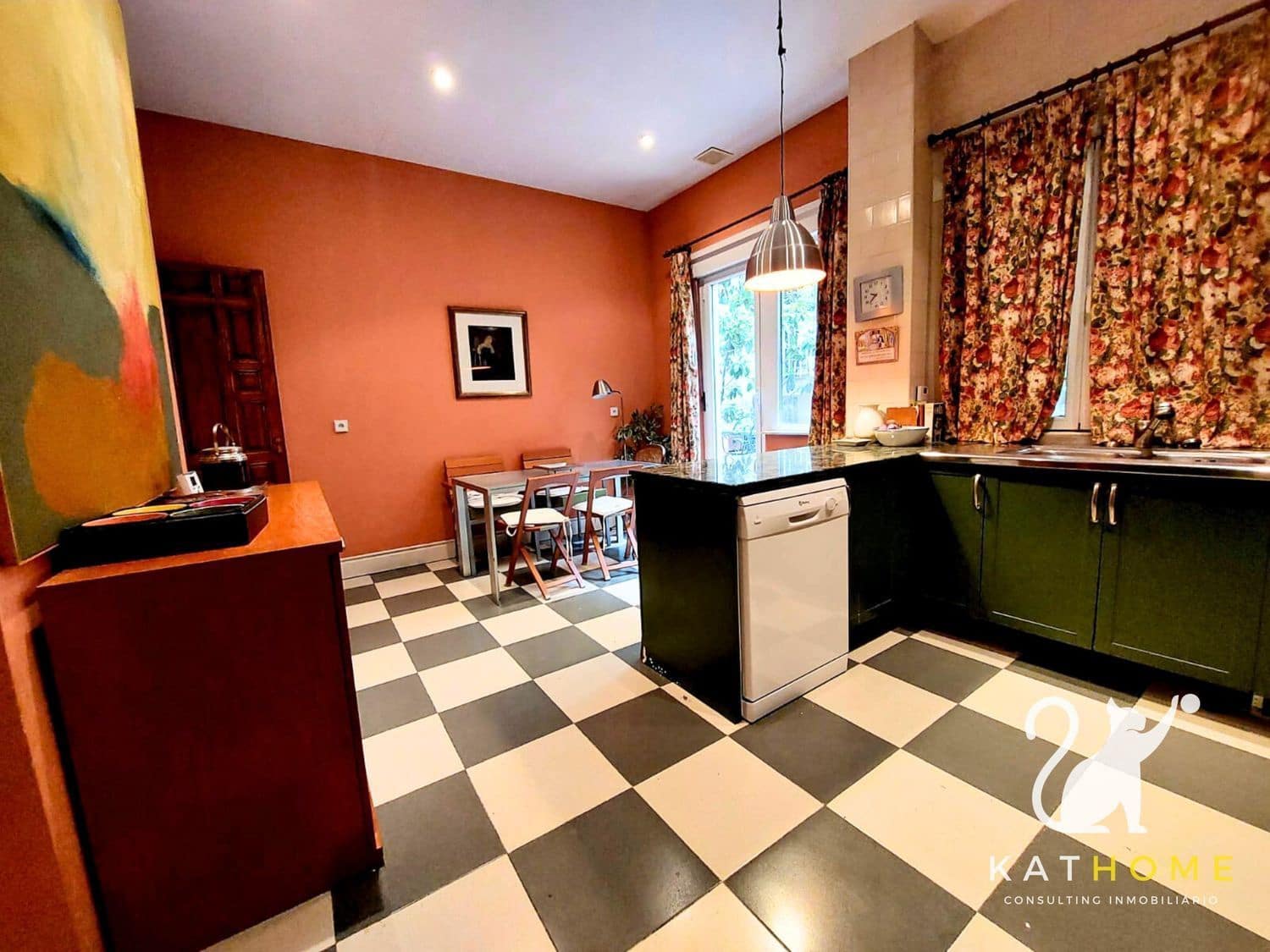 4 sypialnia Mieszkanie na sprzedaż w Miasto Salamanka z garażem - 825 000 € (Ref: 8510835)