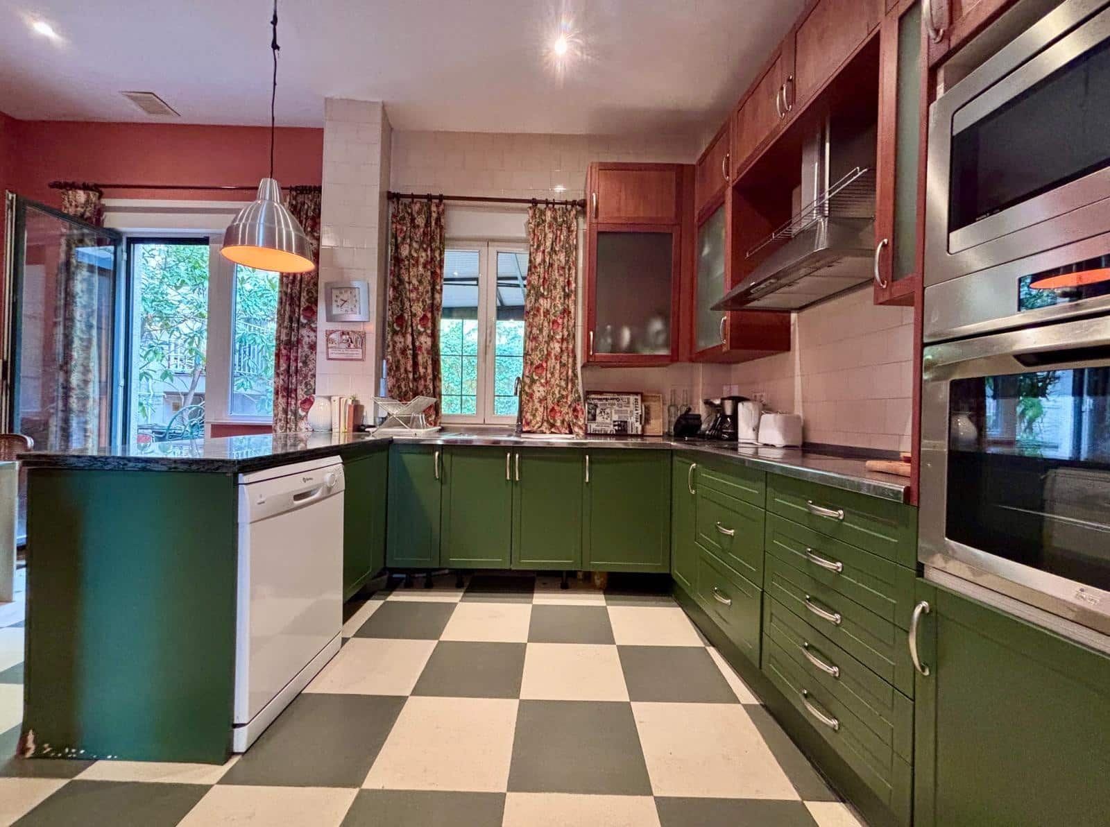 4 soveværelse Lejlighed til salg i Salamanca by med garage - € 825.000 (Ref: 8510835)