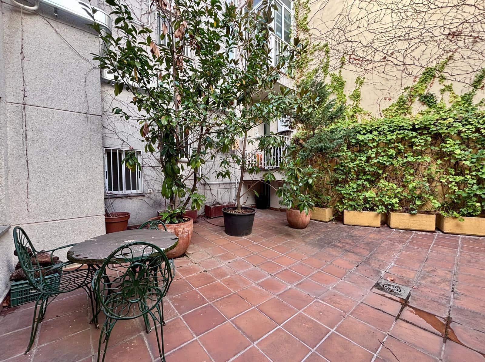 4 soveværelse Lejlighed til salg i Salamanca by med garage - € 825.000 (Ref: 8510835)