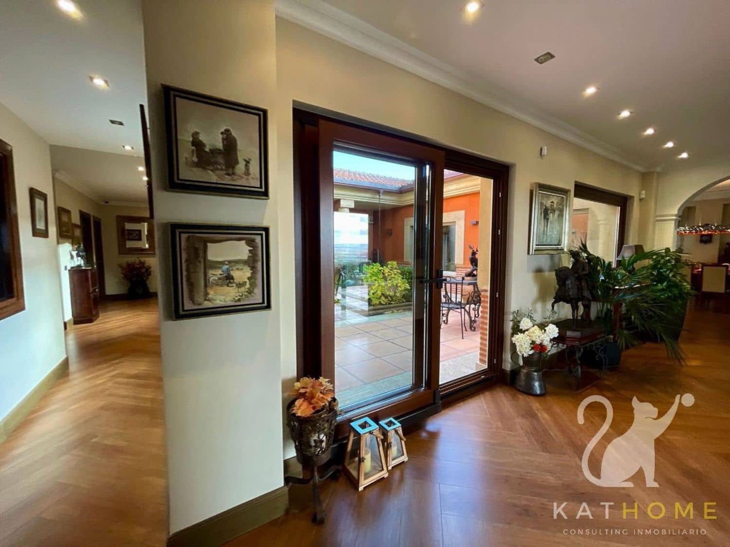 6 chambre Villa/Maison à vendre à Carbajosa de la Sagrada avec piscine garage - 890 000 € (Ref: 8510837)