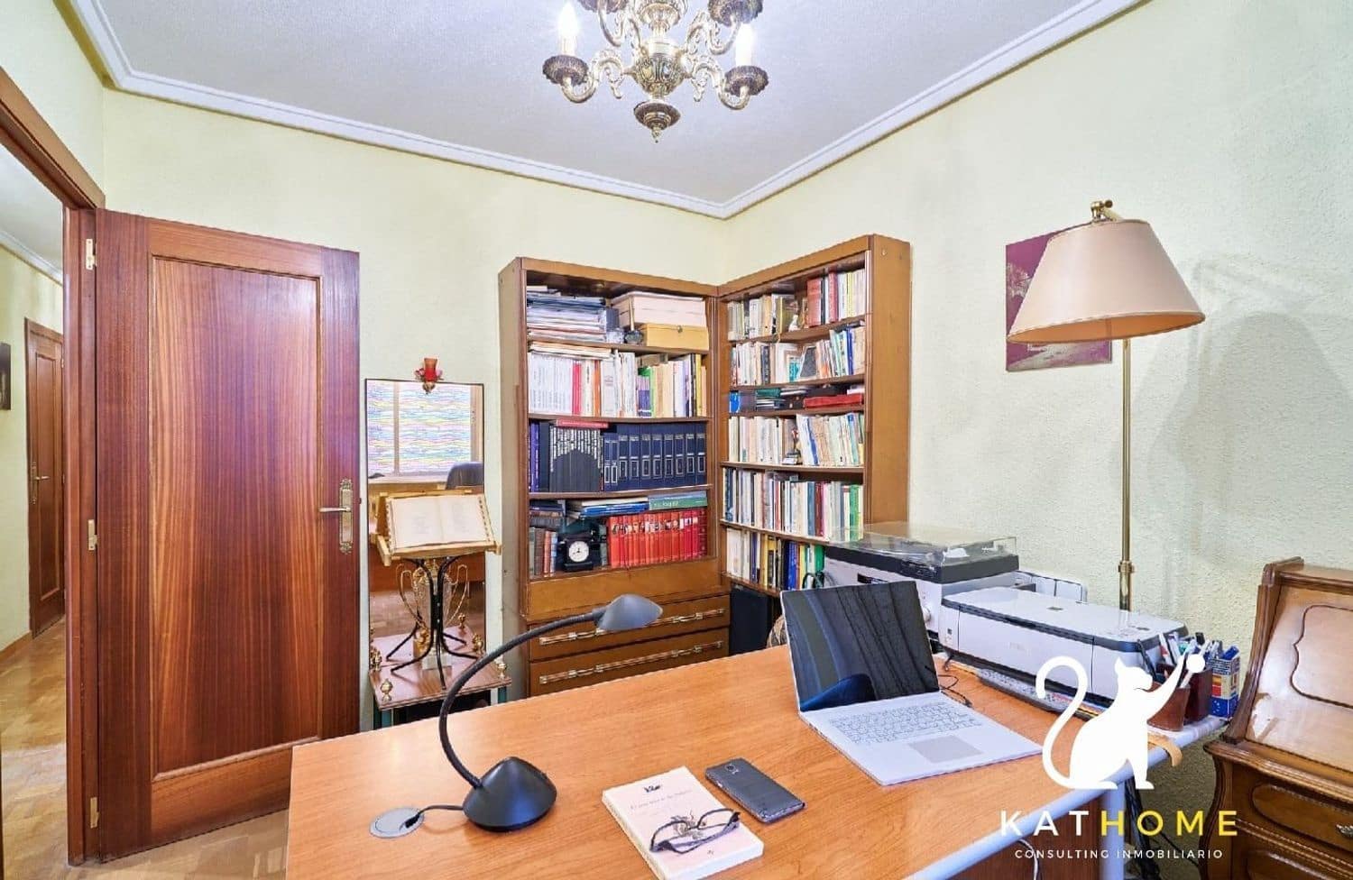 4 soveværelse Lejlighed til salg i Salamanca by - € 350.000 (Ref: 8511772)