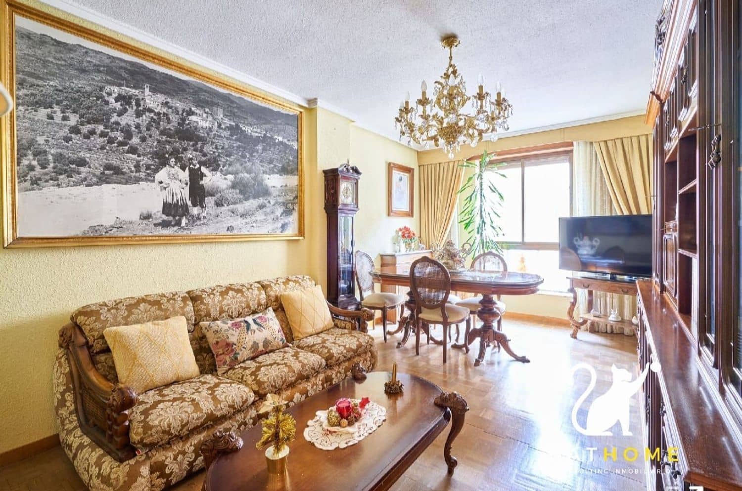 4 soveværelse Lejlighed til salg i Salamanca by - € 350.000 (Ref: 8511772)