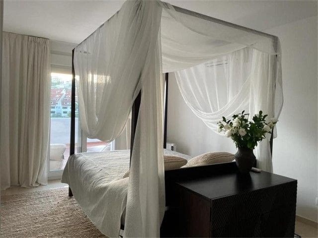 3 sypialnia Finka/Dom wiejski na sprzedaż w Estepona z garażem - 650 000 € (Ref: 8511778)