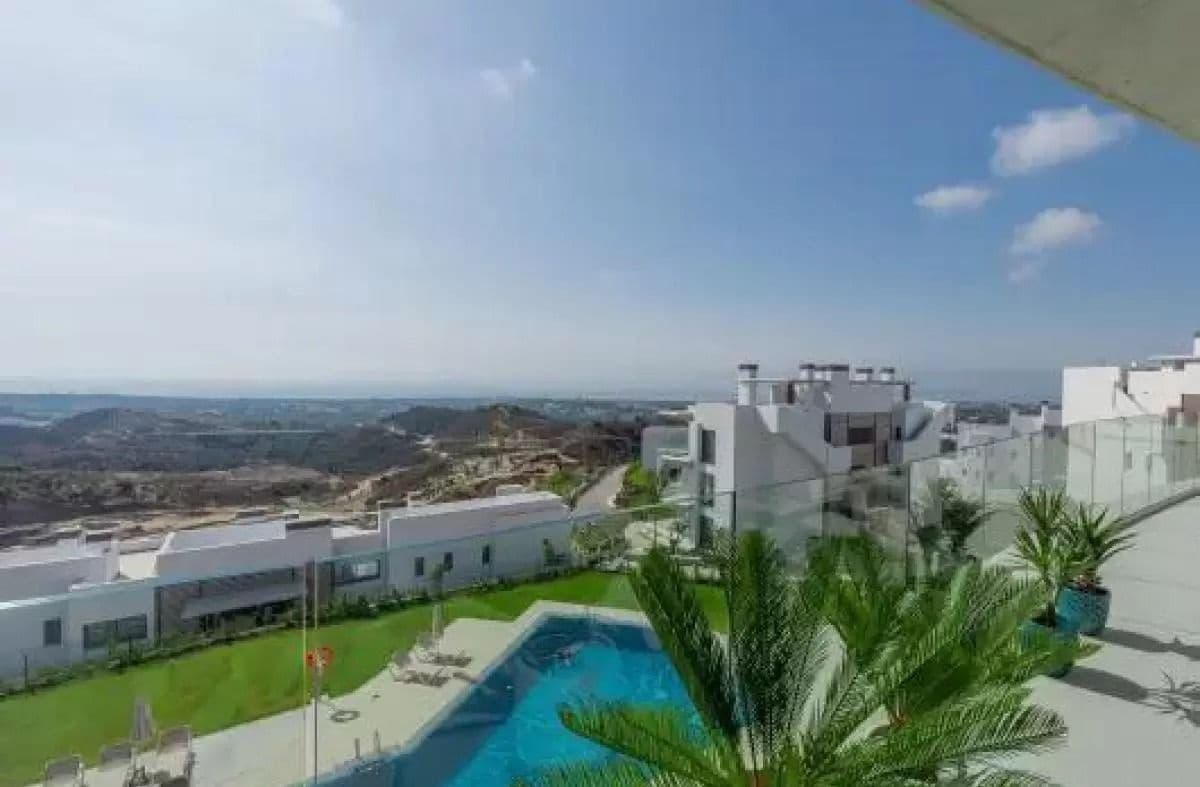 Ático de 4 habitaciones en Benahavís en venta con piscina garaje - 2.490.000 € (Ref: 8536291)