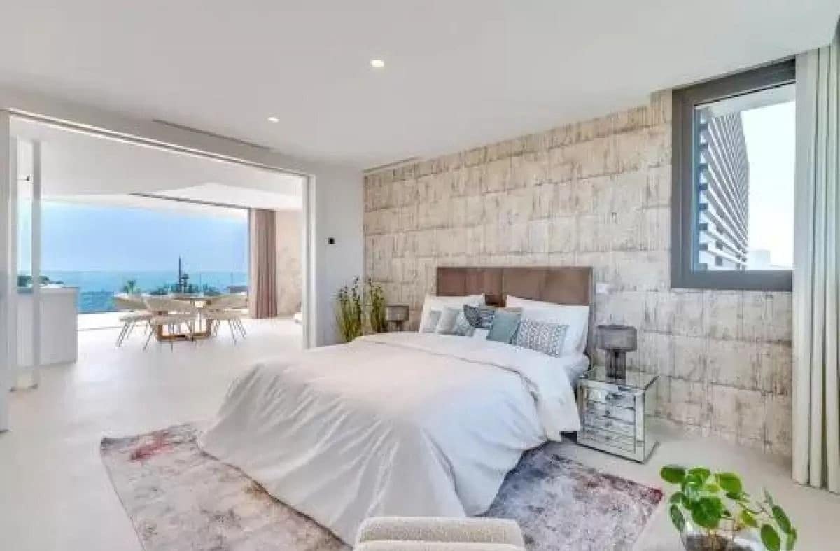 Ático de 4 habitaciones en Benahavís en venta con piscina garaje - 2.490.000 € (Ref: 8536291)