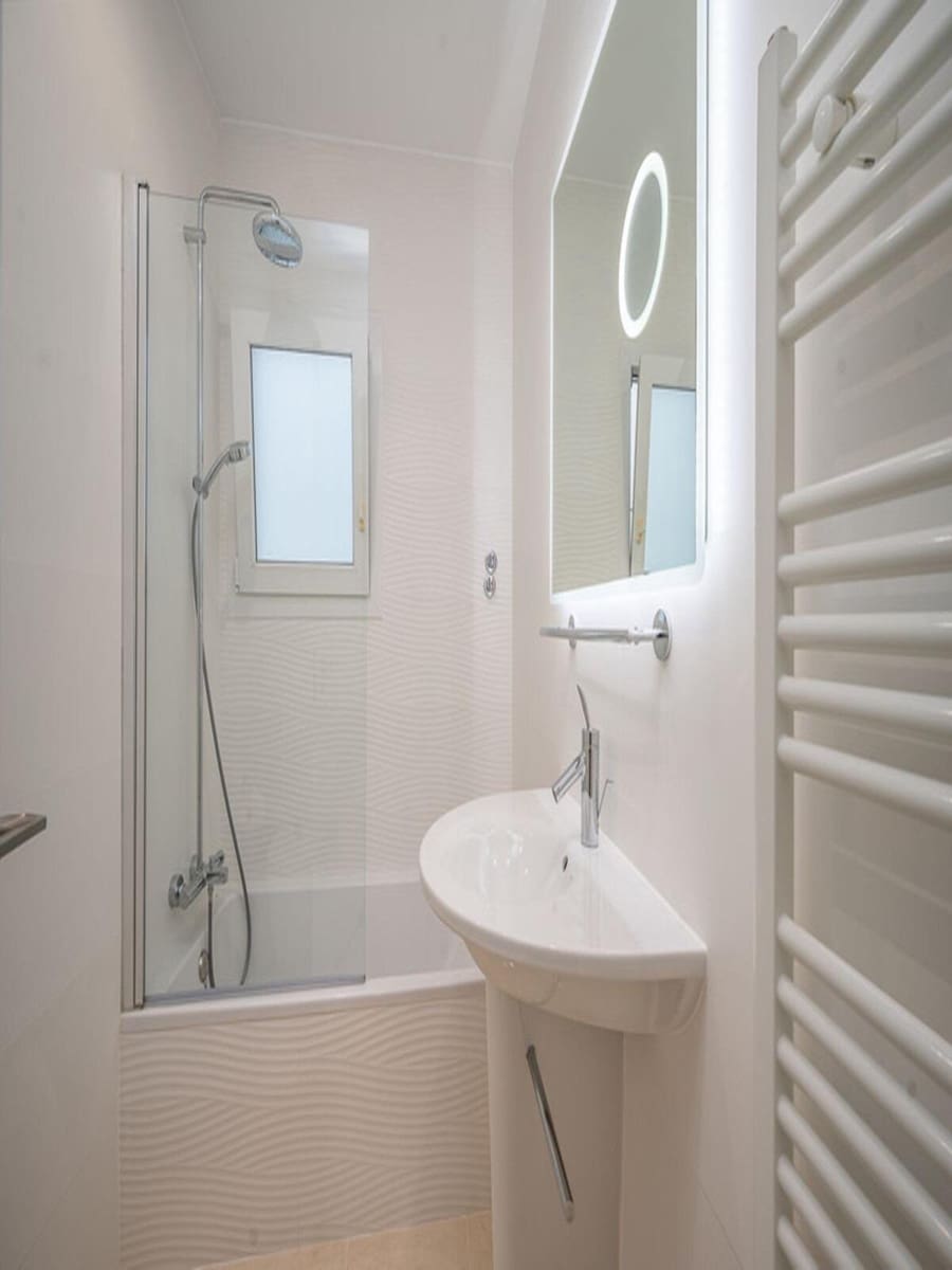 5 soverom Villa til salgs i Miraflores med svømmebasseng garasje - € 1 955 000 (Ref: 8536305)