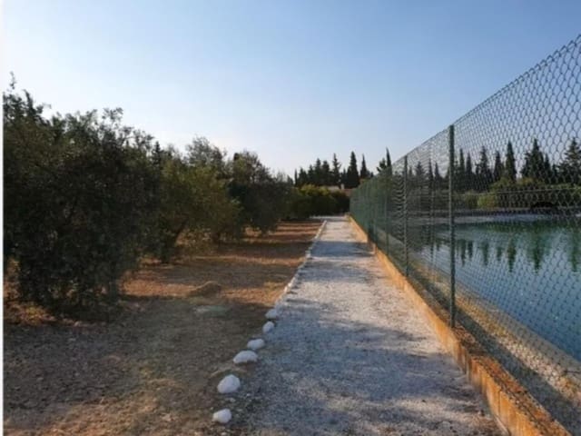 Finca/Casa Rural de 4 habitaciones en Alhaurín el Grande en venta con piscina garaje - 8.500.000 € (Ref: 8544921)