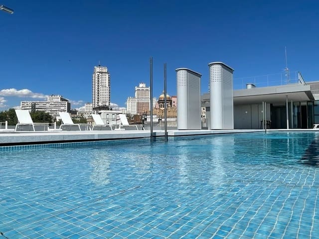 1 soveværelse Lejlighed til salg i Madrid by - € 750.000 (Ref: 8612843)