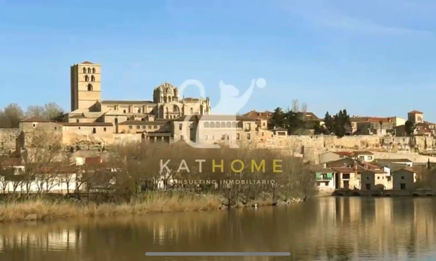 Mark till salu i Zamora stad - 4 900 000 € (Ref: 8612849)