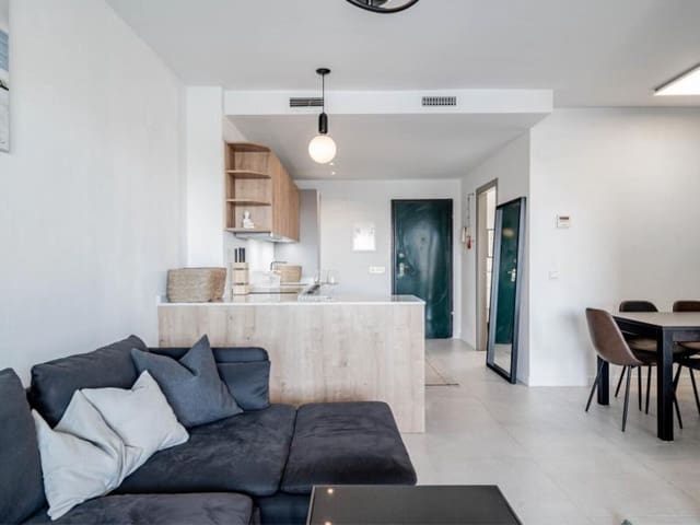 3 bedroom Penthouse for sale in Marbella with pool garage - € 449,990 (Ref: 8615396)